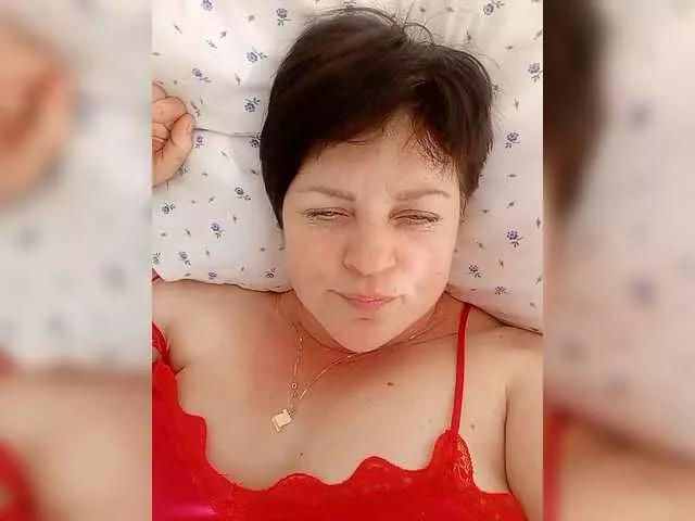 Offline -alenyshka- on BongaCams