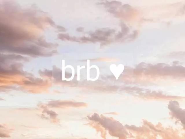 Offline -FemaleEssence- on BongaCams