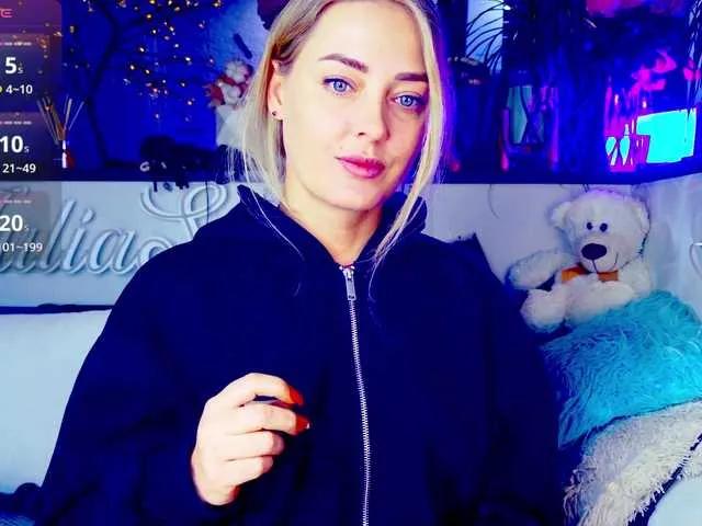 Offline -JuliaSpace- on BongaCams
