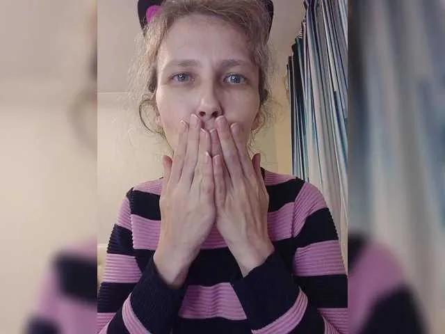 Freechat -queen-margo- on BongaCams