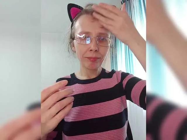 Freechat -queen-margo- on BongaCams