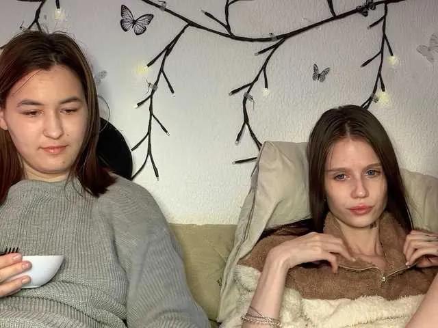 Freechat 2Love-Love2 on BongaCams