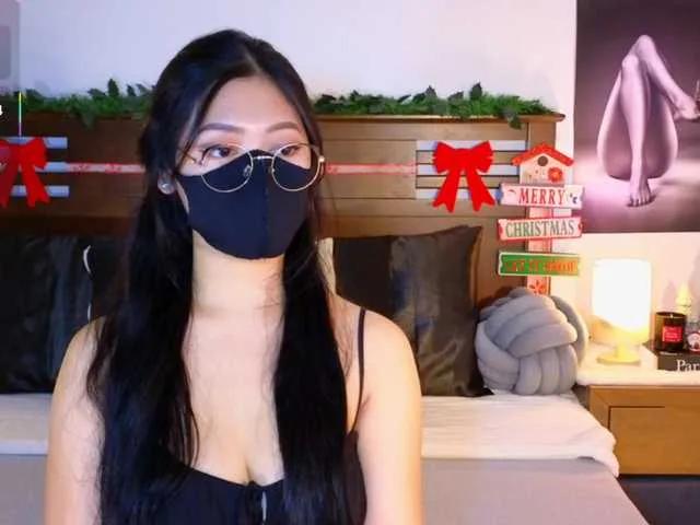 Offline aaliyah18ally on BongaCams