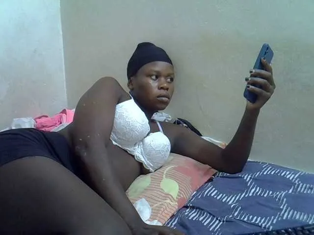 Offline Africanasaucy on BongaCams