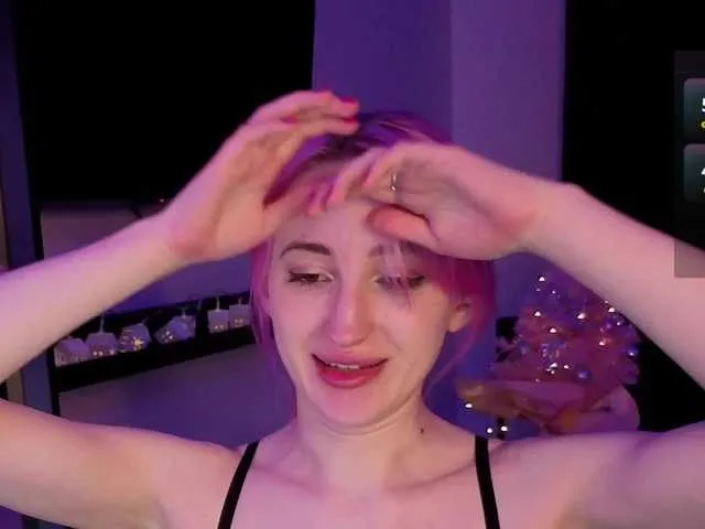 Offline Alice-World8 on BongaCams