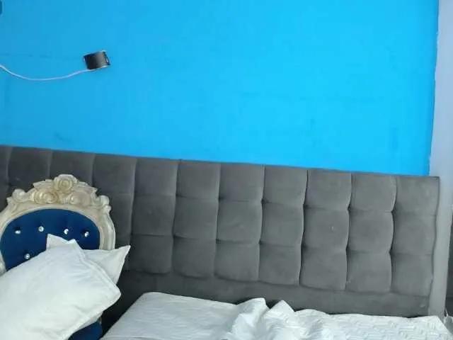 Offline Aliis-Love- on BongaCams