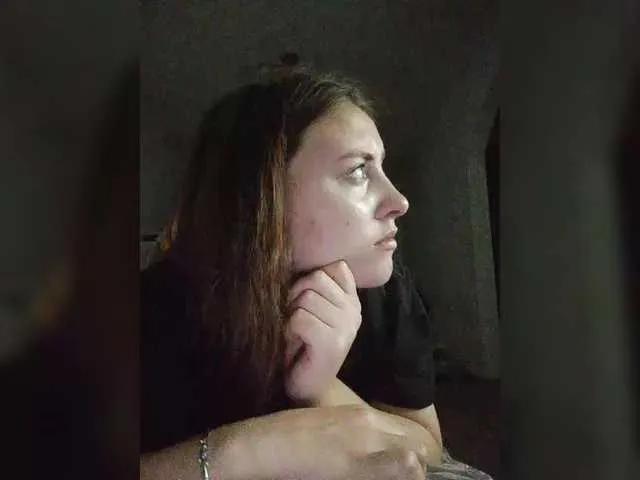 Offline AlinaLili on BongaCams