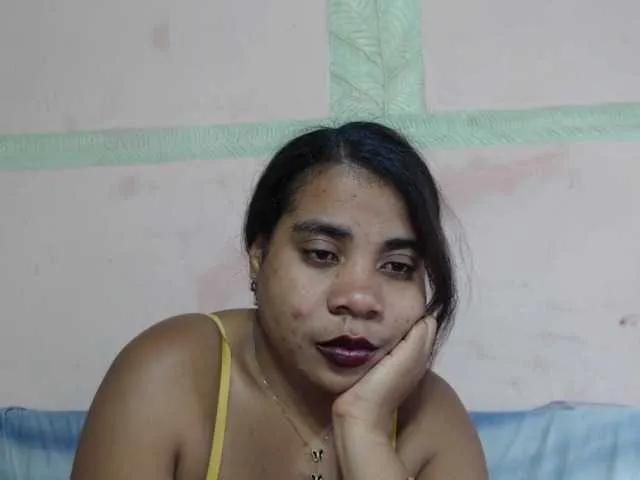 Offline AlineEdena on BongaCams