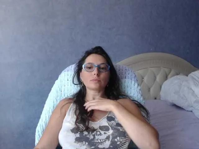 Offline AmandaFresh24 on BongaCams