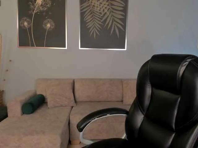 Offline AmberLewis on BongaCams