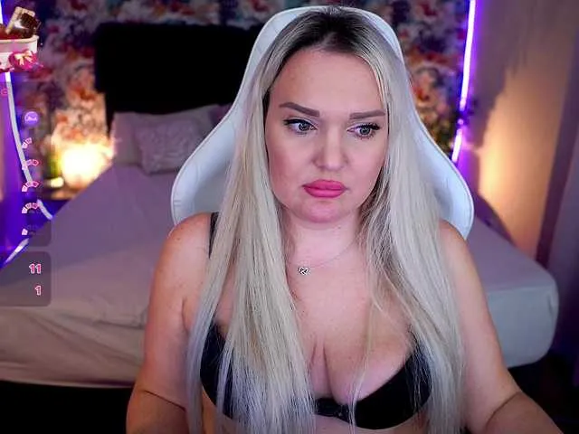 Offline AmelyLoveme on BongaCams