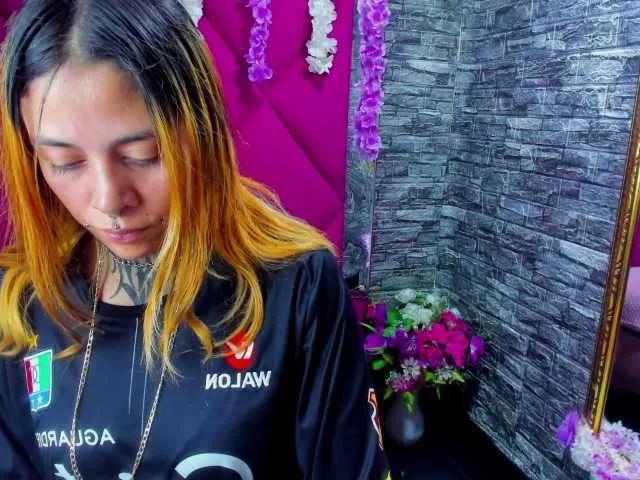 BongaCams AnalHade is Freechat AnalHade — The two parts of your body that do the dirtiest things are the ones I love the most.