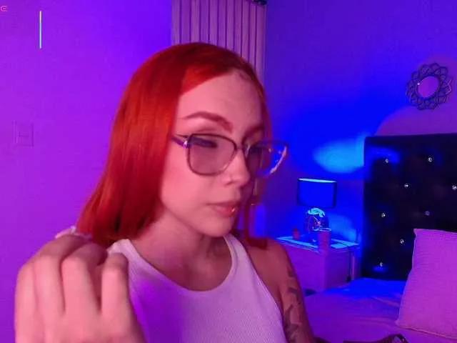 Offline ArannaMartine on BongaCams