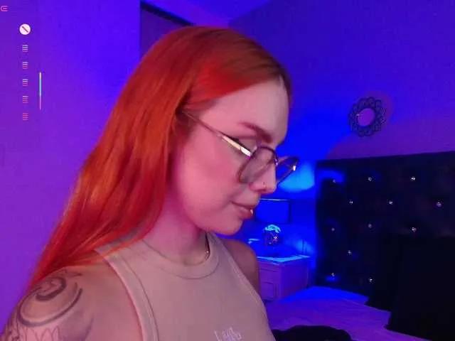 Offline ArannaMartine on BongaCams