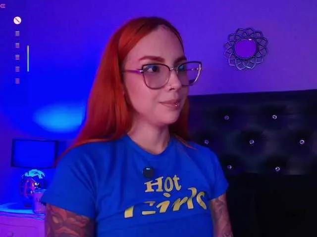 Offline ArannaMartine on BongaCams