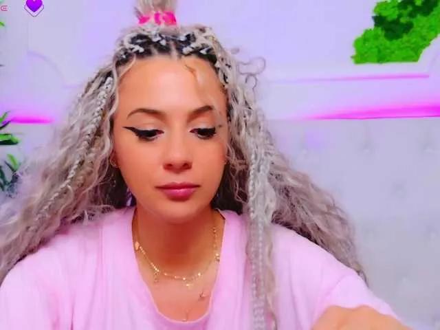 Freechat AriannaSins on BongaCams