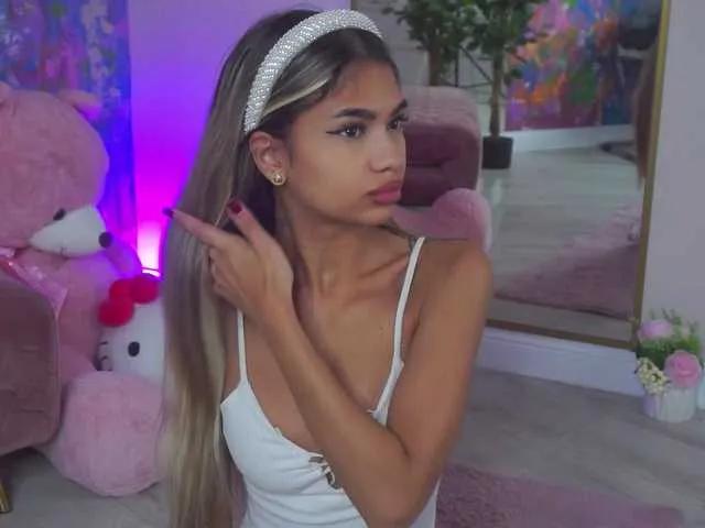 Offline AshaYuva on BongaCams