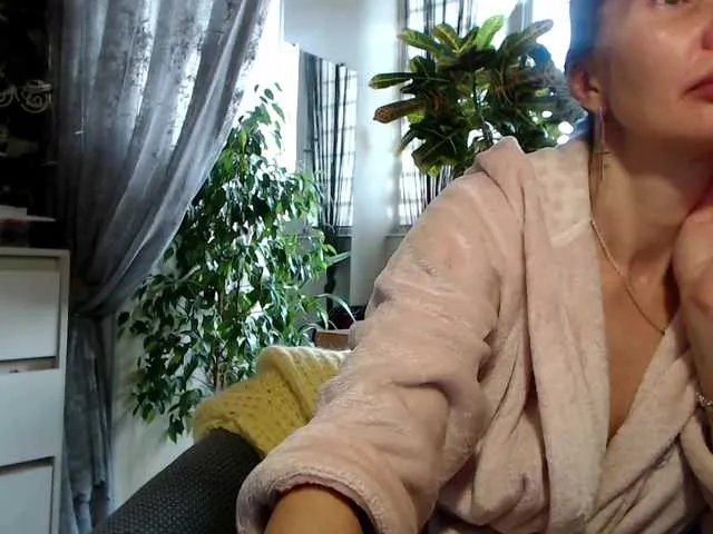 Offline Aurora108 on BongaCams