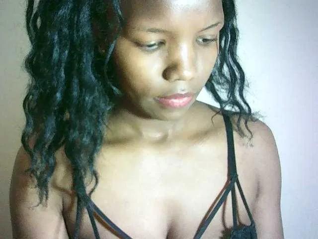 Offline Avrilhunt on BongaCams