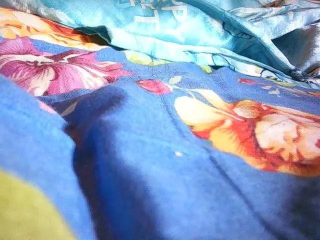 Offline Avrilhunt on BongaCams