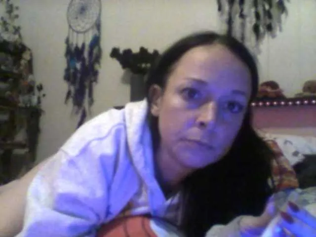 Offline Bambi-40 on BongaCams