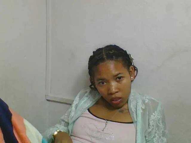 Offline Bayranshsexy on BongaCams