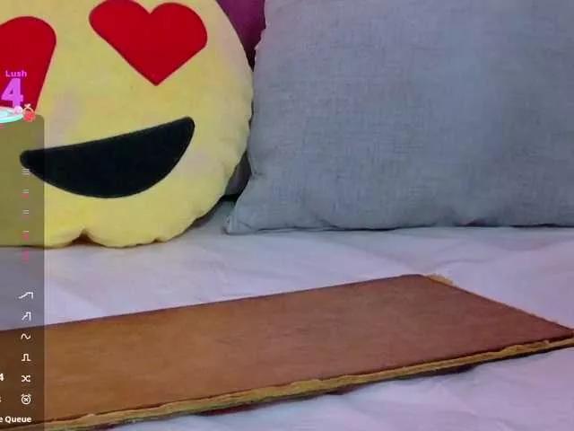 Offline Beautifulskinny18 on BongaCams