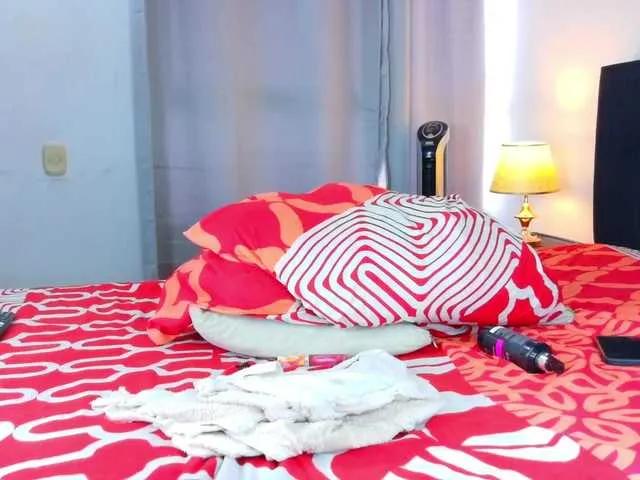 Offline Black-gem18 on BongaCams