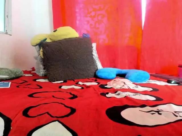 Offline BlowMommy on BongaCams