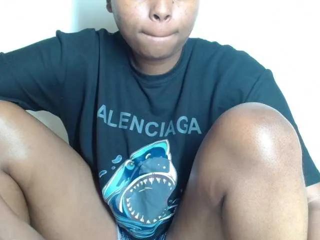 Freechat Brownywizzy on BongaCams