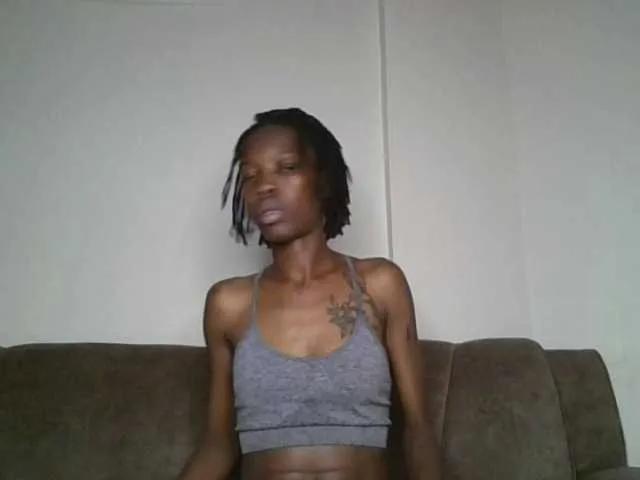 Freechat candyvibe on BongaCams