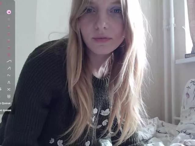 Offline CatinMilkland on BongaCams