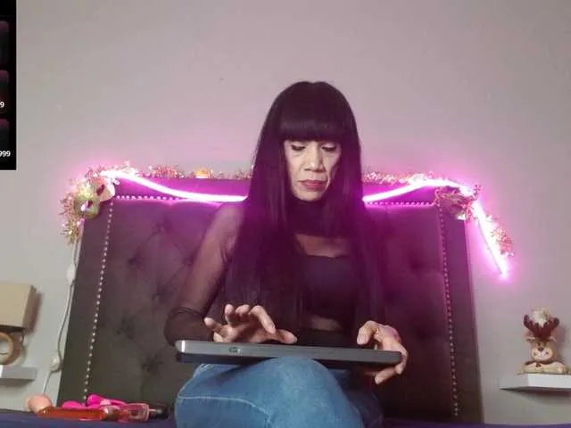 Freechat CharlotteLemke on BongaCams