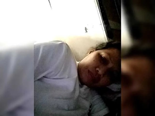 Chatty22 — foot feetish, tits, pussy, dildo, heel shows.ass open