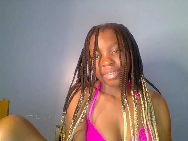 Freechat chocolate-brownie on BongaCams