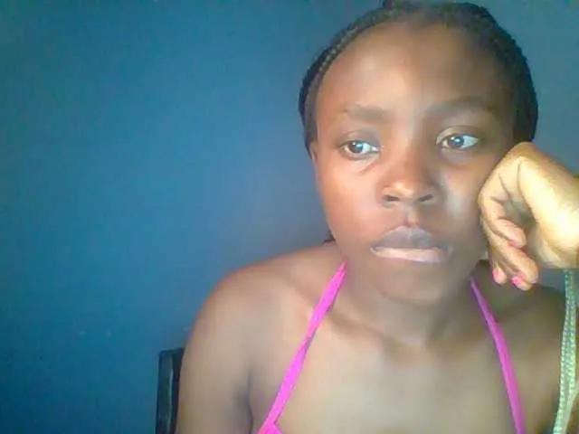 Freechat chocolate-brownie on BongaCams