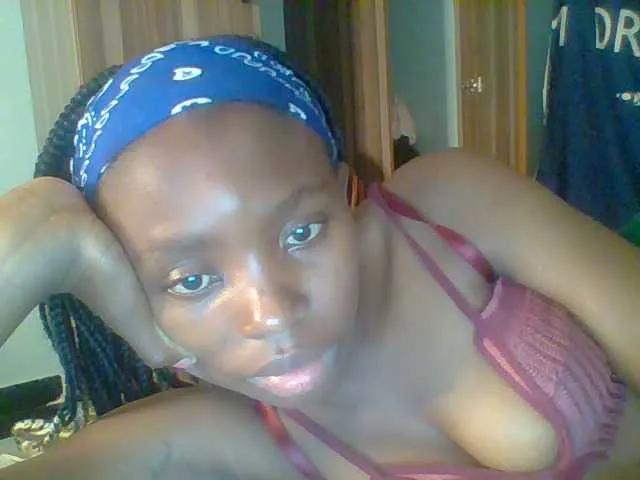 Freechat chocolate-brownie on BongaCams