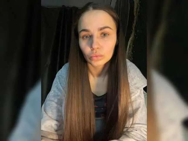 Offline ClaraxRose on BongaCams