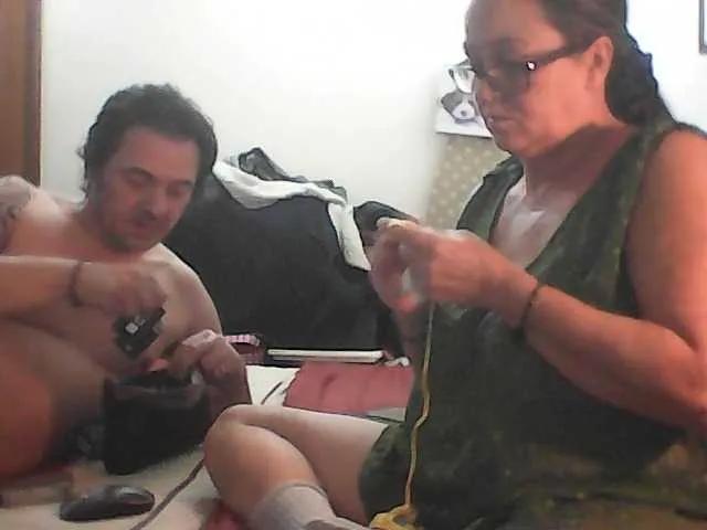 Offline coppiaporcellina on BongaCams