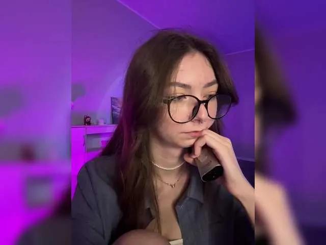 Offline CrazyAleona on BongaCams