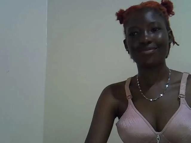 Offline Cute-emmy on BongaCams