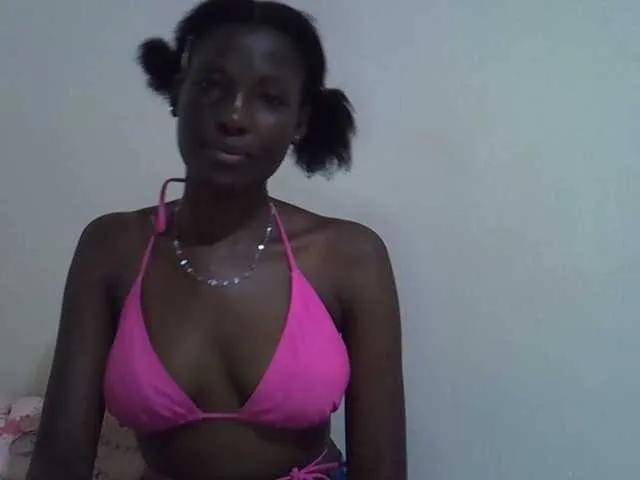 Offline Cute-emmy on BongaCams
