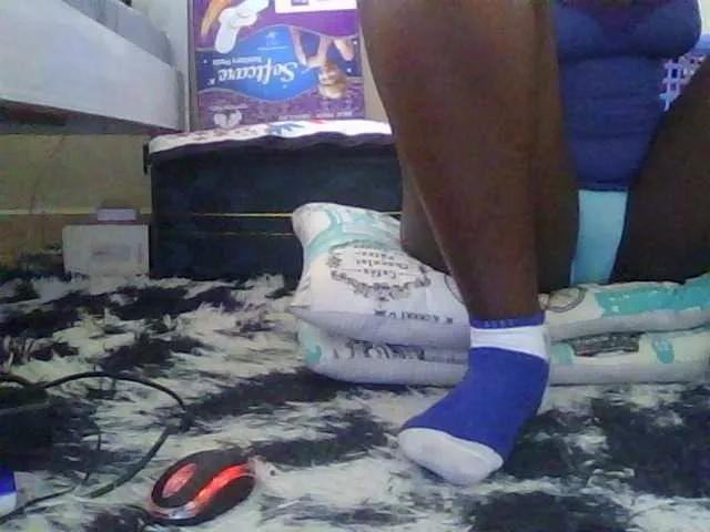 Freechat Cute-vee on BongaCams