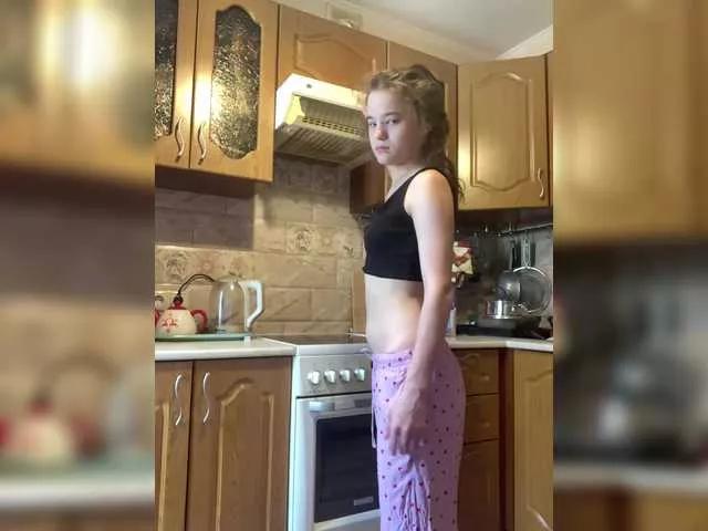 Offline CutieKitty6 on BongaCams