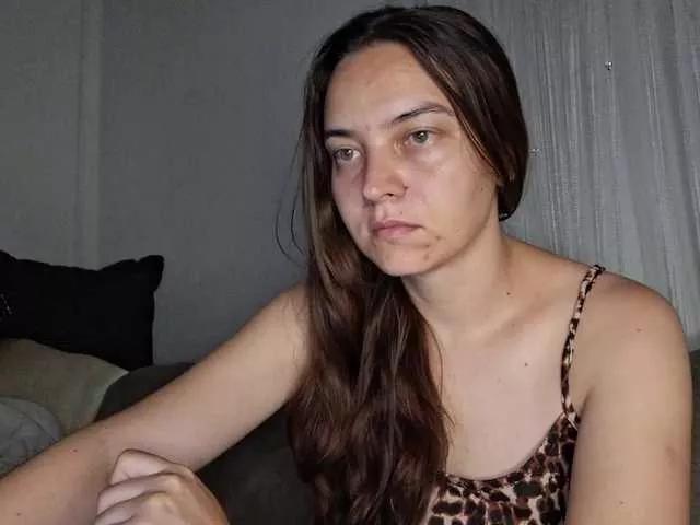 Offline CyndeeWinter on BongaCams