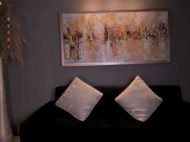 Offline DannaCruz on BongaCams