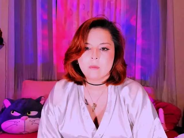 Offline daphnesweet on BongaCams