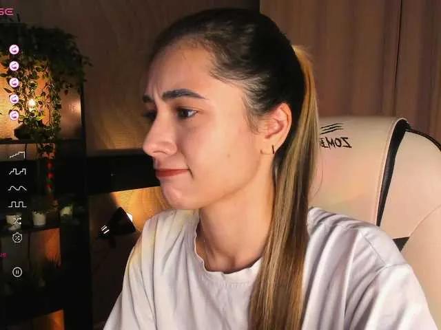 Freechat DarlaBelle on BongaCams