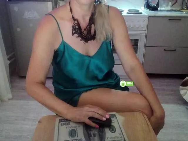 Freechat Desirable3 on BongaCams