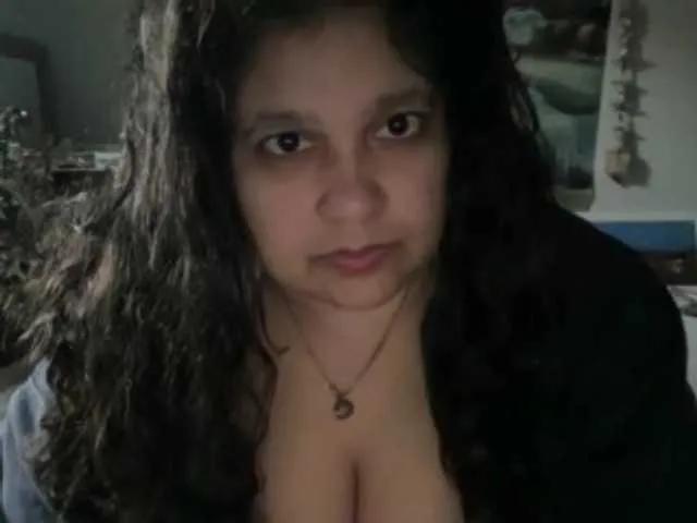 Offline DUMBHOEMELANIE on BongaCams